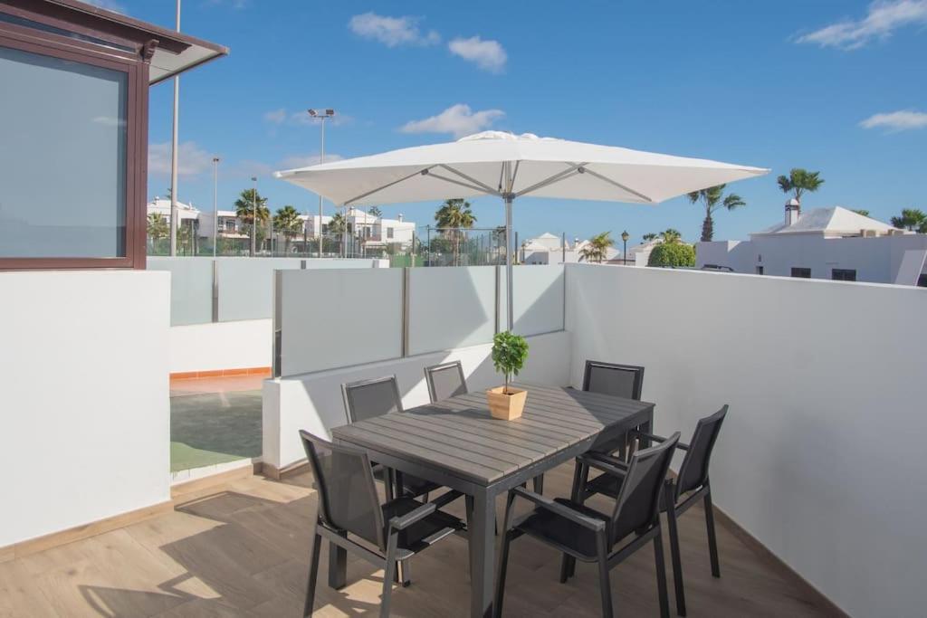 Casa Paula, Costa Teguise Villa Exterior photo